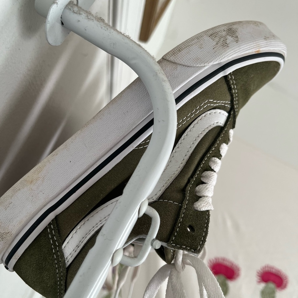 vans - Picture 3 of 3